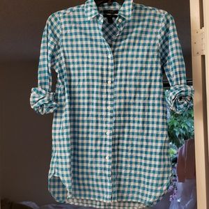 Jcrew size 0, lightweight gingham button up top